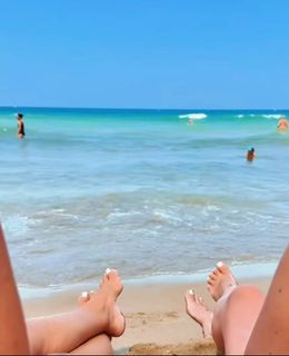 Vaso Laskaraki feet photo 5