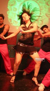 Veda feet photo 3