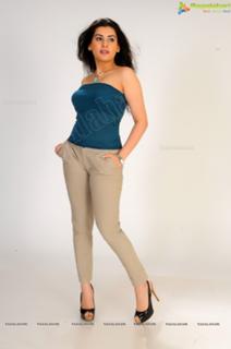 Veda feet photo 20