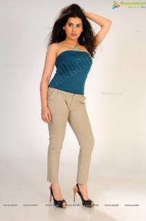 Veda feet photo 13