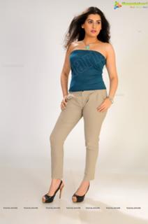 Veda feet photo 11