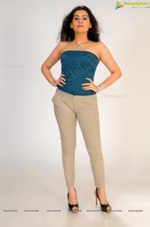 Veda feet photo 8