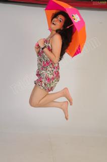 Veda feet photo 9