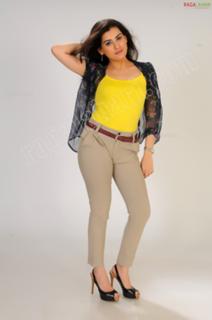 Veda feet photo 10
