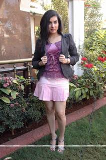 Veda feet photo 9