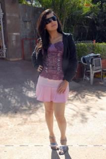 Veda feet photo 7