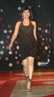 Veda feet photo 7