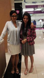 Vedhika feet photo thumbnail