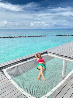 Vedhika feet photo thumbnail