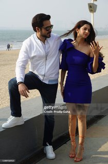 Vedhika feet photo thumbnail