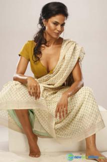 Veena Malik feet photo thumbnail