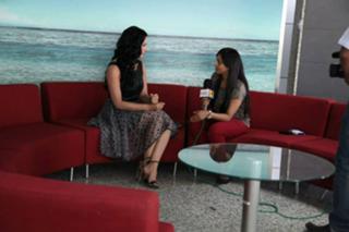 Veena Malik feet photo thumbnail