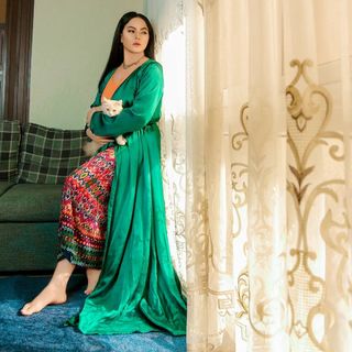 Veena Malik feet photo thumbnail