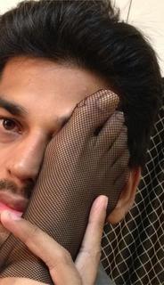 Veena Malik feet photo thumbnail