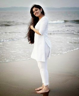 Veena Nandhakumar feet photo 2