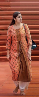 Veena Nandhakumar feet photo 2