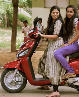 Veena Nandhakumar feet photo 13