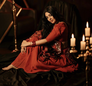 Veena Nandhakumar feet photo 4