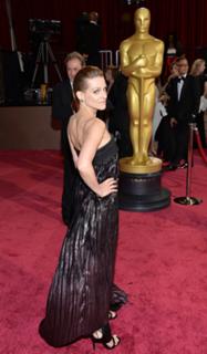 Veerle Baetens feet photo 15