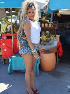 Vena Excell feet photo 5
