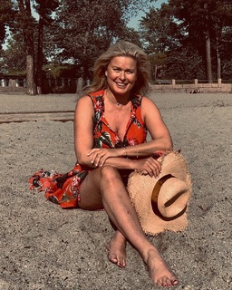 Vendela Kirsebom feet photo 6