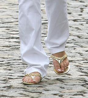 Vendula Pizingerová feet photo 15