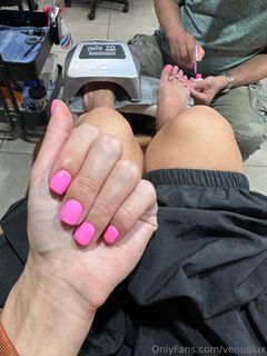 Venus Lux feet photo 16
