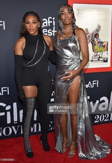 Venus Williams feet photo thumbnail