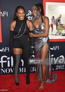 Venus Williams feet photo thumbnail