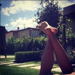 Vera Brezhneva feet photo thumbnail