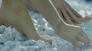 Vera Brezhneva feet photo thumbnail