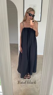 Vera Brezhneva feet photo thumbnail
