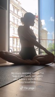 Vera Brezhneva feet photo thumbnail
