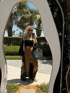 Vera Brezhneva feet photo thumbnail