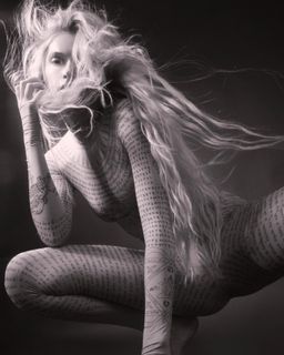 Vera Brezhneva feet photo 2