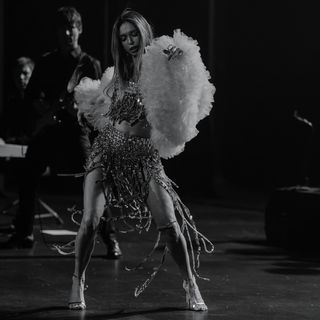 Vera Brezhneva feet photo 5