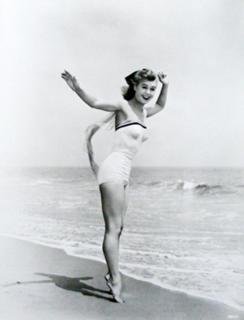 Vera-Ellen feet photo 13