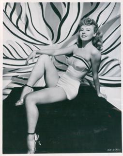 Vera-Ellen feet photo 11