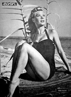 Vera-Ellen feet photo 19