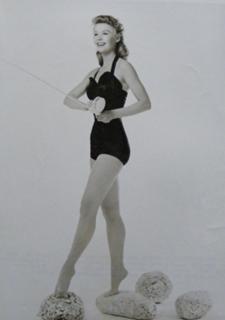 Vera-Ellen feet photo 3
