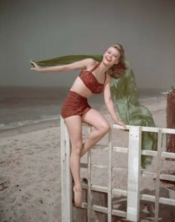 Vera-Ellen feet photo 5