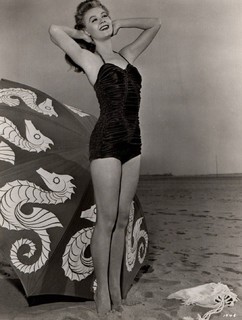 Vera-Ellen feet photo 4