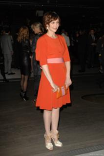 Vera Farmiga feet photo thumbnail