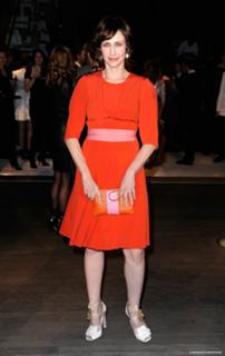 Vera Farmiga feet photo thumbnail