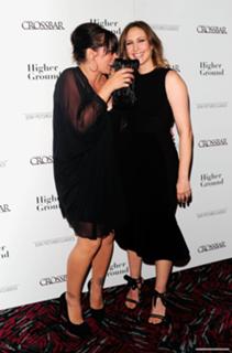 Vera Farmiga feet photo thumbnail