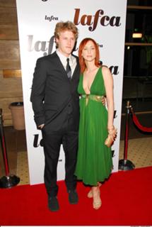 Vera Farmiga feet photo thumbnail