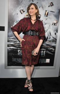 Vera Farmiga feet photo thumbnail