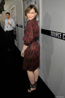 Vera Farmiga feet photo thumbnail