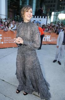 Vera Farmiga feet photo thumbnail