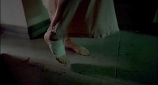Vera Farmiga feet photo thumbnail